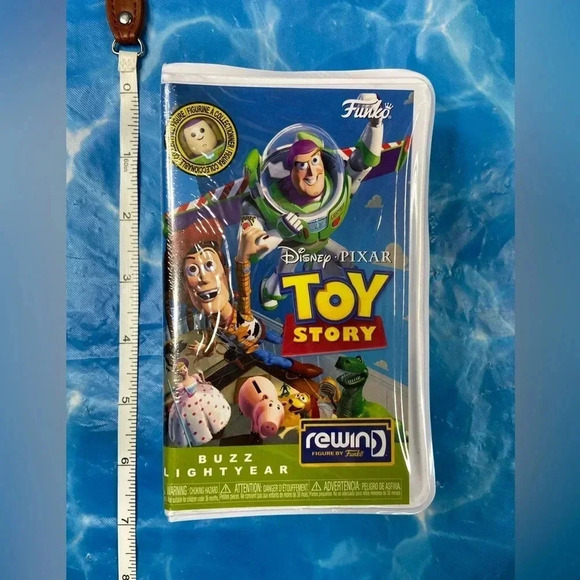 Toy Story - - Buzz Lightyear - Funko Rewind Figure ๐ค ๐จโ๐๐ฆ๐ฅ๐๐ญ๐ - Picture 2 of 7